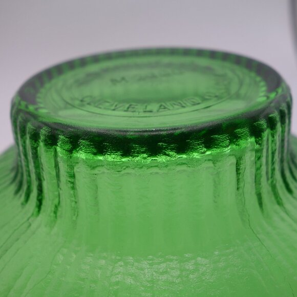 Vintage EO Brody Co M2000 Cleveand O.USA Green Glass Bowl - Picture 9 of 15